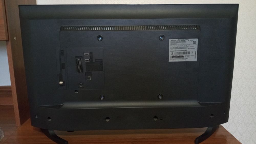 Продам Samsung UE32J5000AK