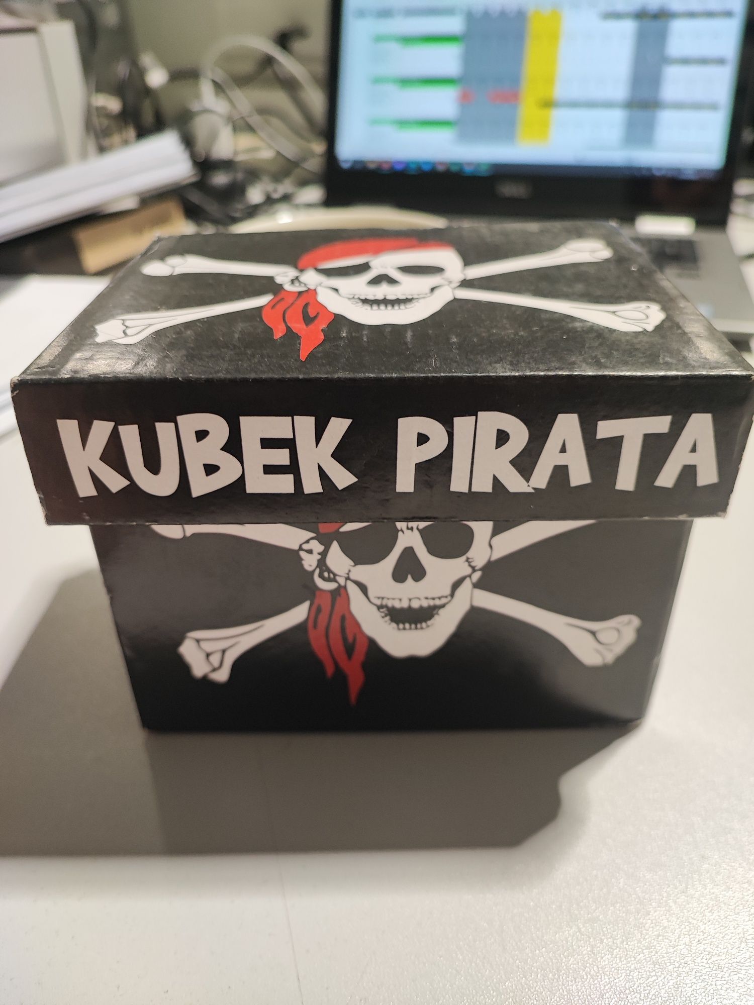 Kubek Pirat nowy