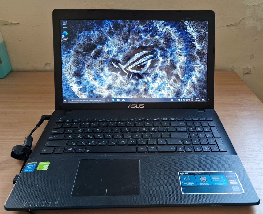 ASUS X552M Intel DDR3 4GB,HDD 1000GB, NVIDIA 820M