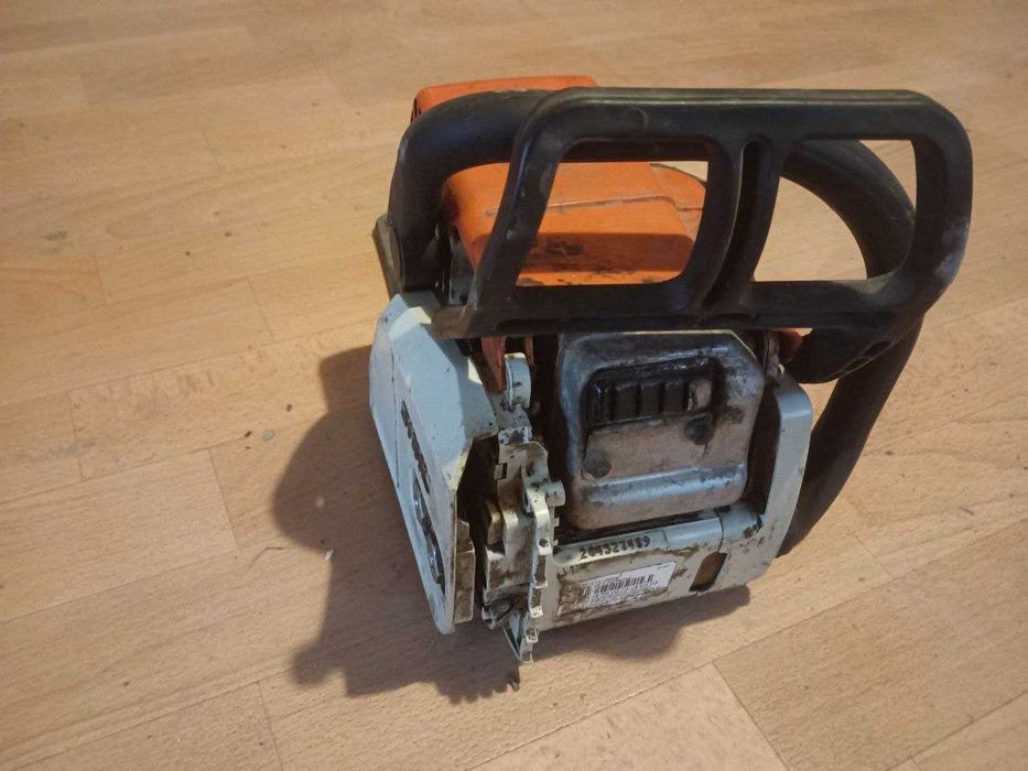 Пилка stihl 180 без шини і цепа все працює ідеально 2500грн