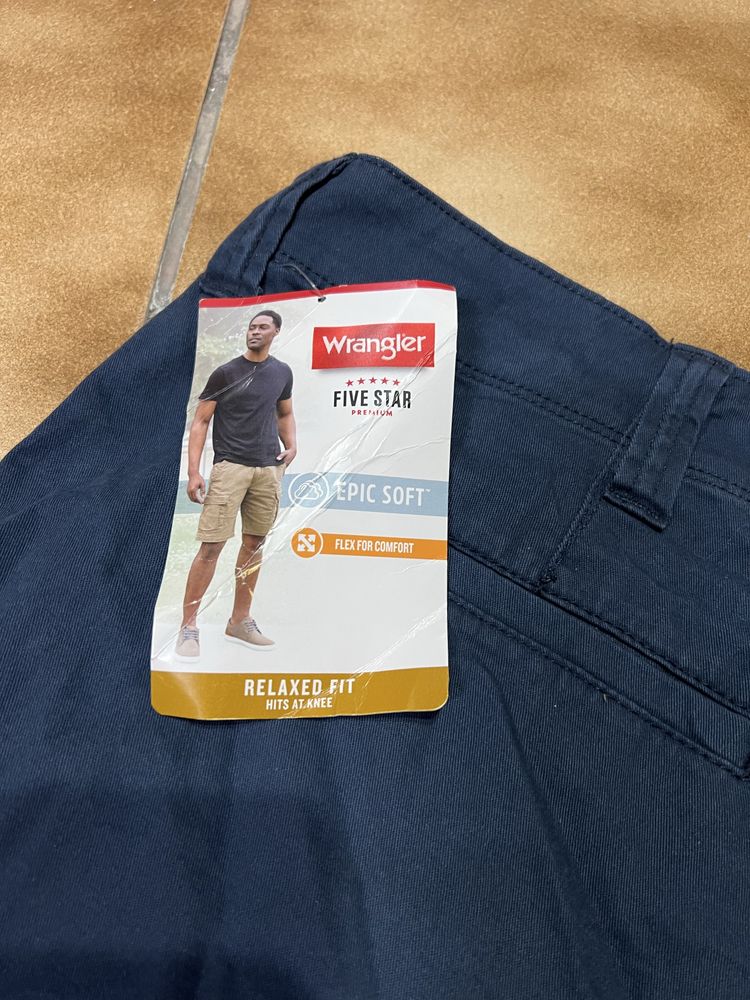 Шорти трекінгові Wrangler оригінал нові з етикетками чоловічі 44 котон