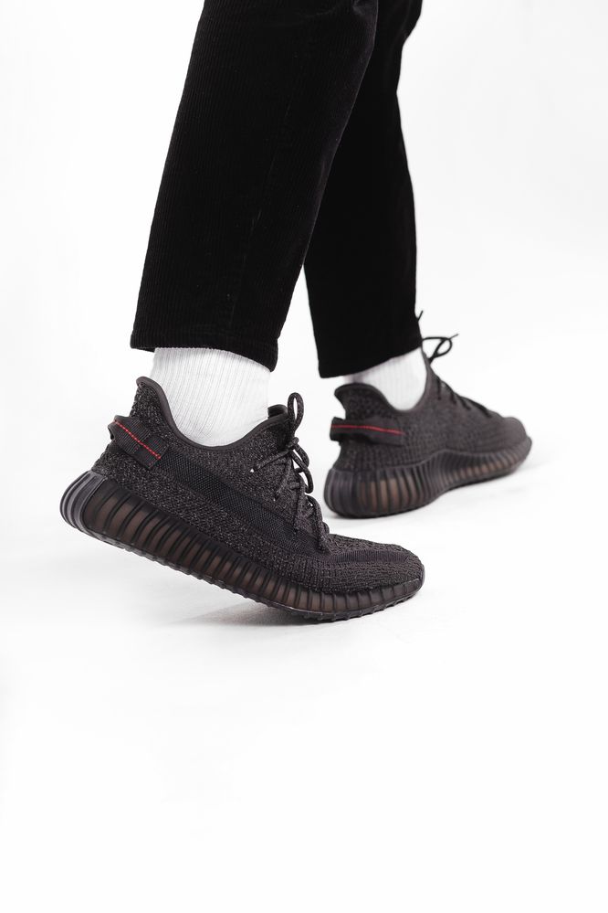 Чоловічі /Жіночі кросівки Adidas Yeezy Boost 350 Black Full Reflective