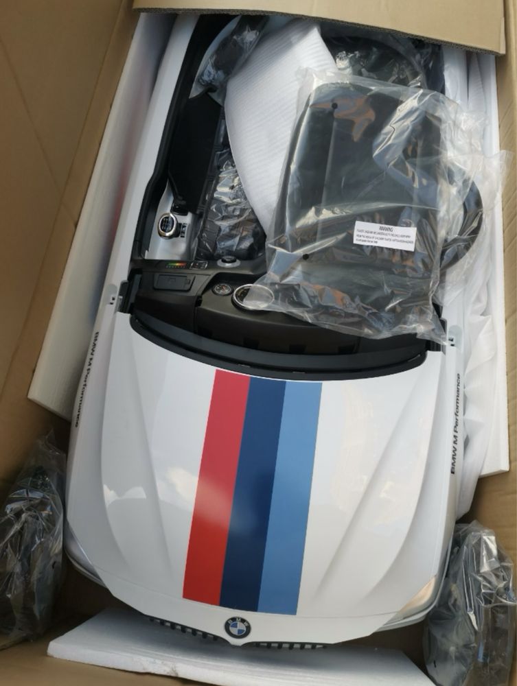 Elektryczny amochód dziecięcy NOWY BMW M4 Motosport