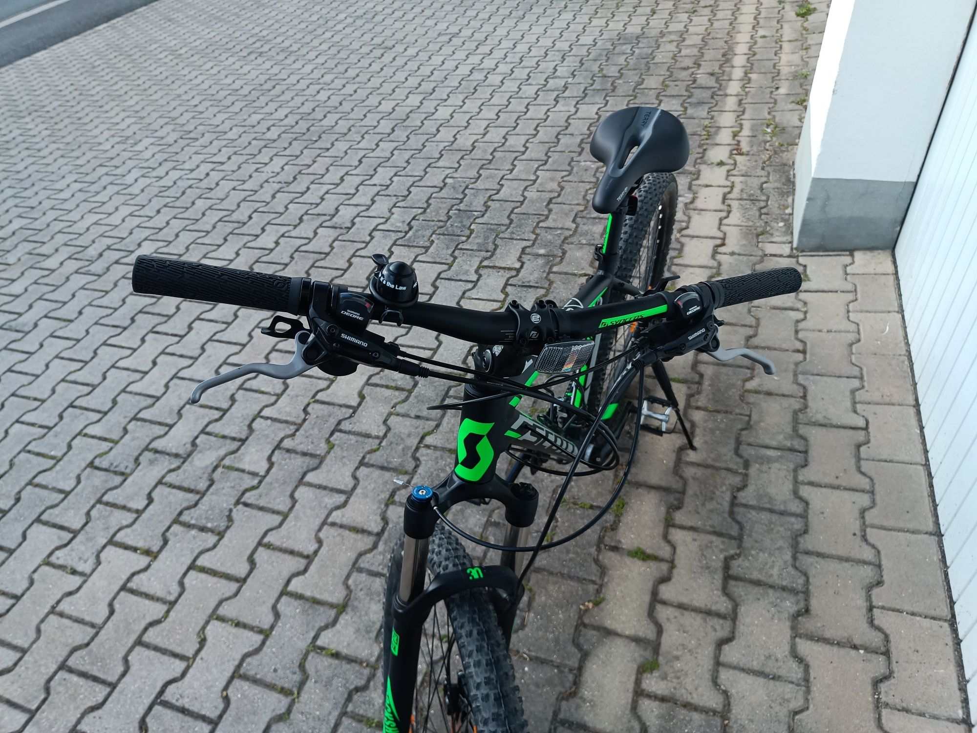 Scott Aspect 710/RockShox/3x10DeoreXT/Rama17.5/igła