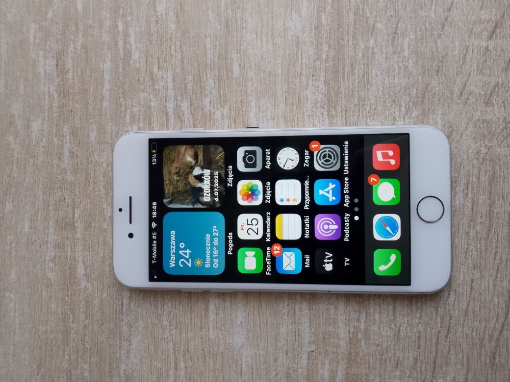 Sprzedam iPhone 7