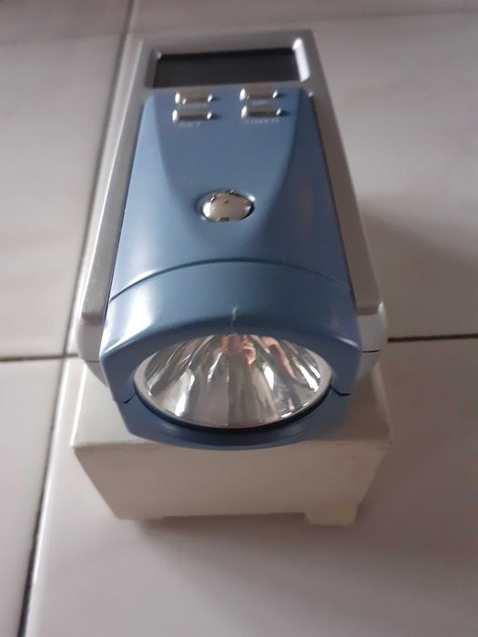 Budzik LCD Z Latarką