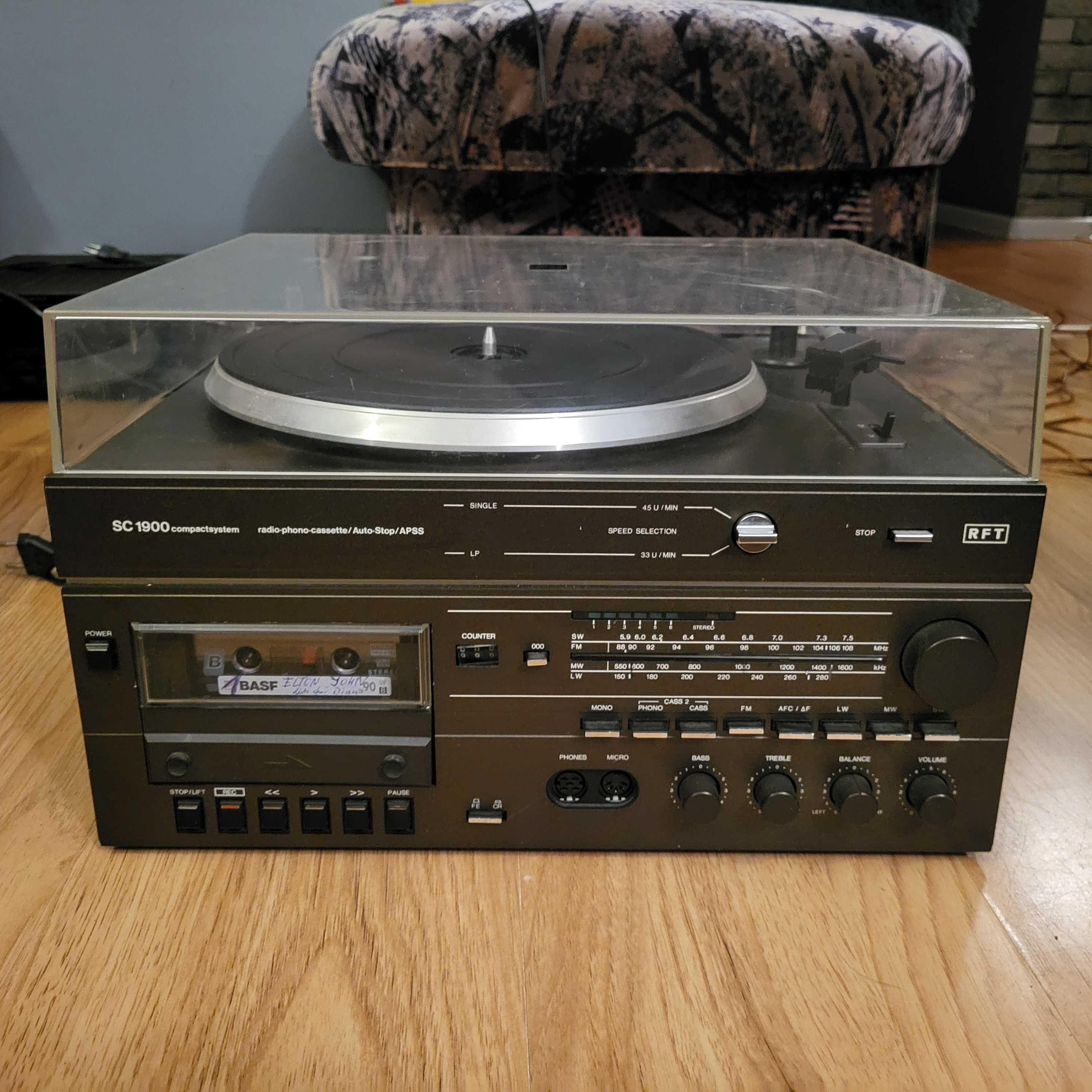 RFT  SC 1900, gramofon  radio