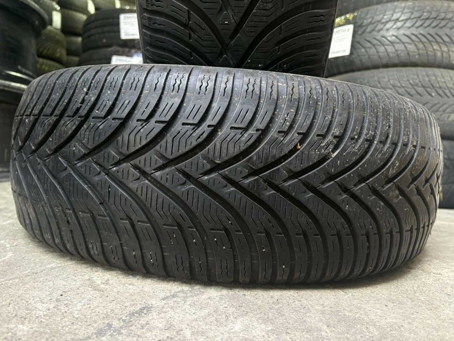 Шины 205/60 R16 BF-Goodrich пара зима (хорошее состояние) L7