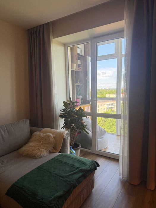 Продаж квартири з дизайнерським ремонтом вул. Жасминова