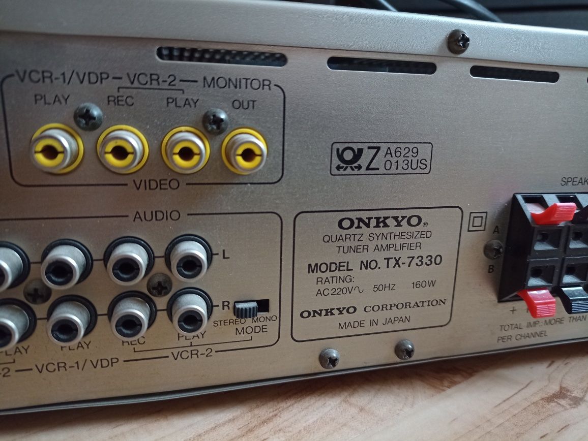 Radio wzmacniacz Onkyo TX-7330