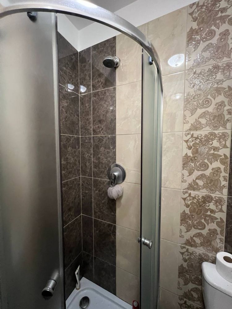 Продам 1к квартиру в центрі з ремонтом вул Сахарова 27б.Новобудова