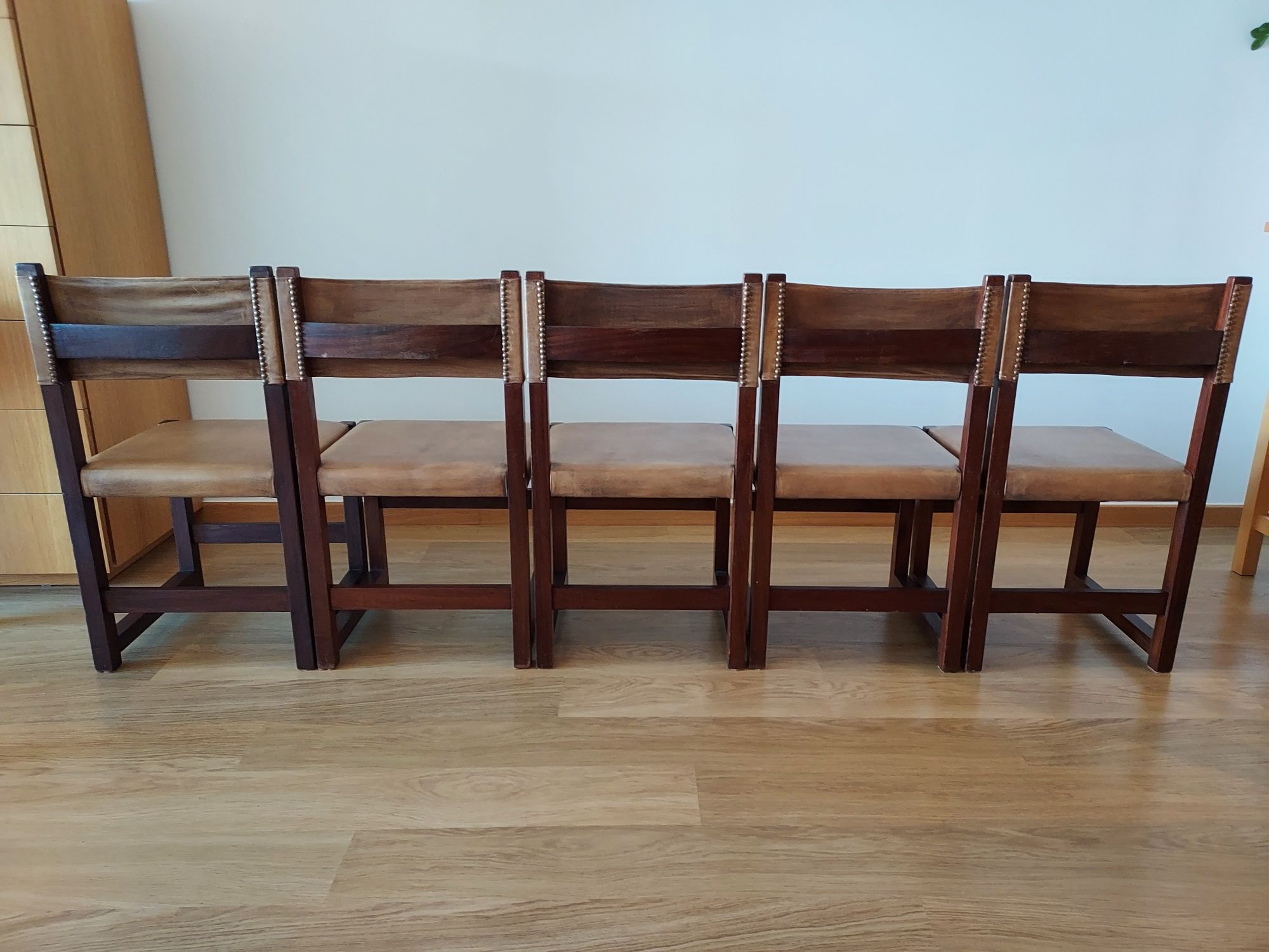 Mesa de Jantar e 5 Cadeiras Vintage em Madeira/Pele