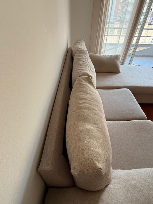 Sofá chaise longue creme