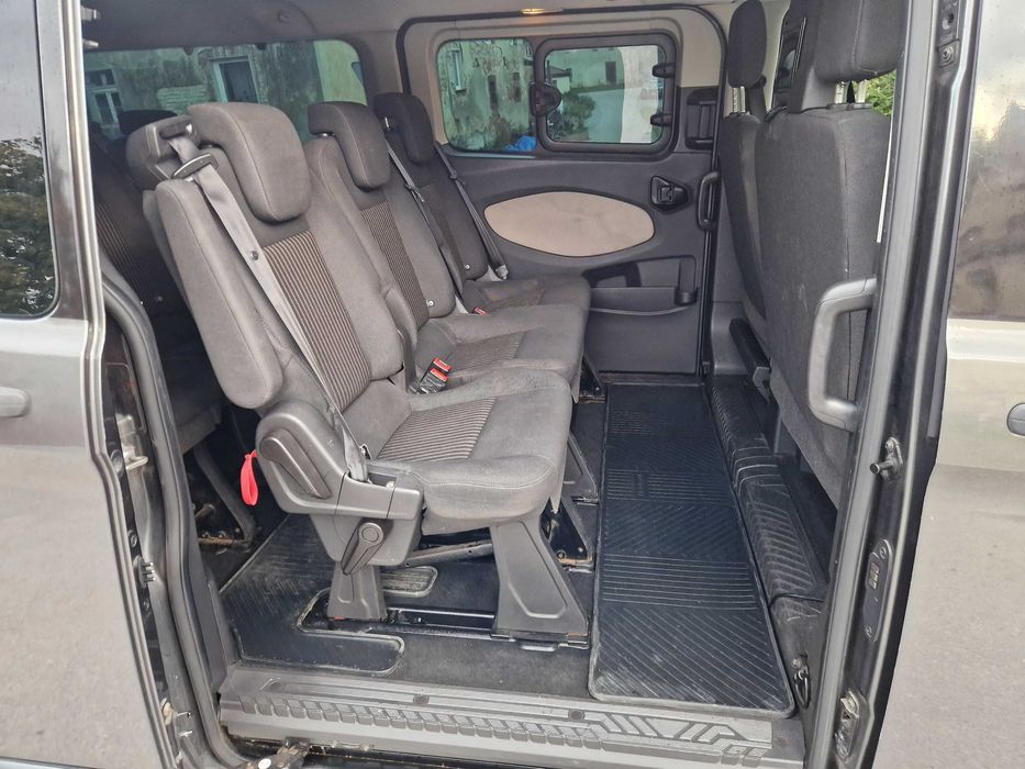 Ford Tourneo Custom 2.0  #9-osobowy# klima/TV/ wersja Trend *LONG*