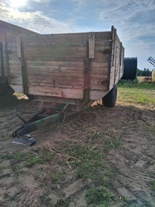 Przyczepy rolnicze 4-6ton drewniane ładne