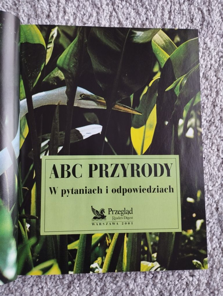 Książka ABC przyrody w pytaniach i odpowiedziach Reader's Digest