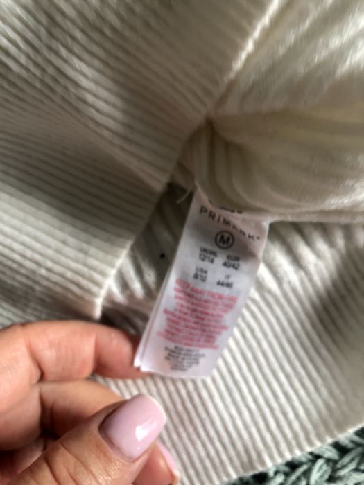 Bialy prazkowany golf primark w bdb stanie uniwersalny super sie preze