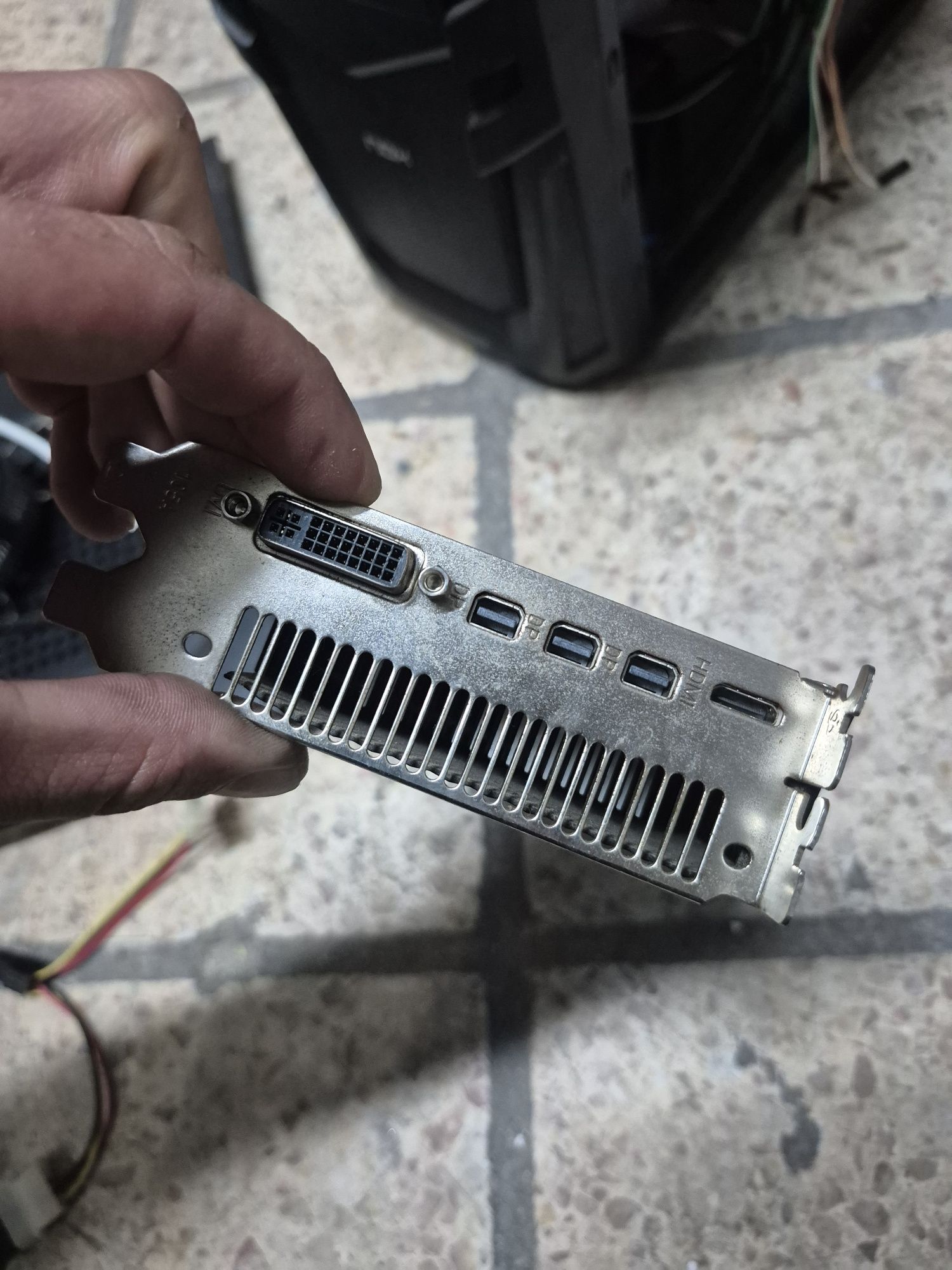 Vendo pc com geforce970