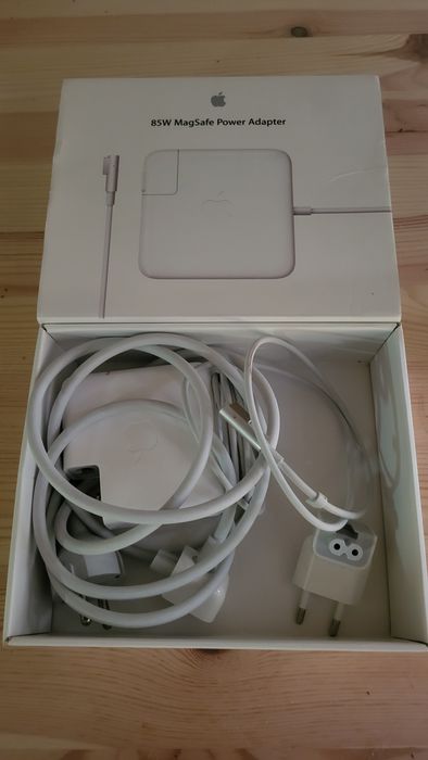 APPLE 85W MagSafe Power Adapter