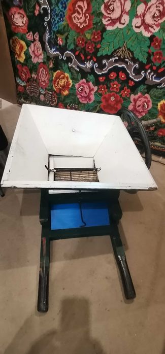 Vendo esmagadora de uvas