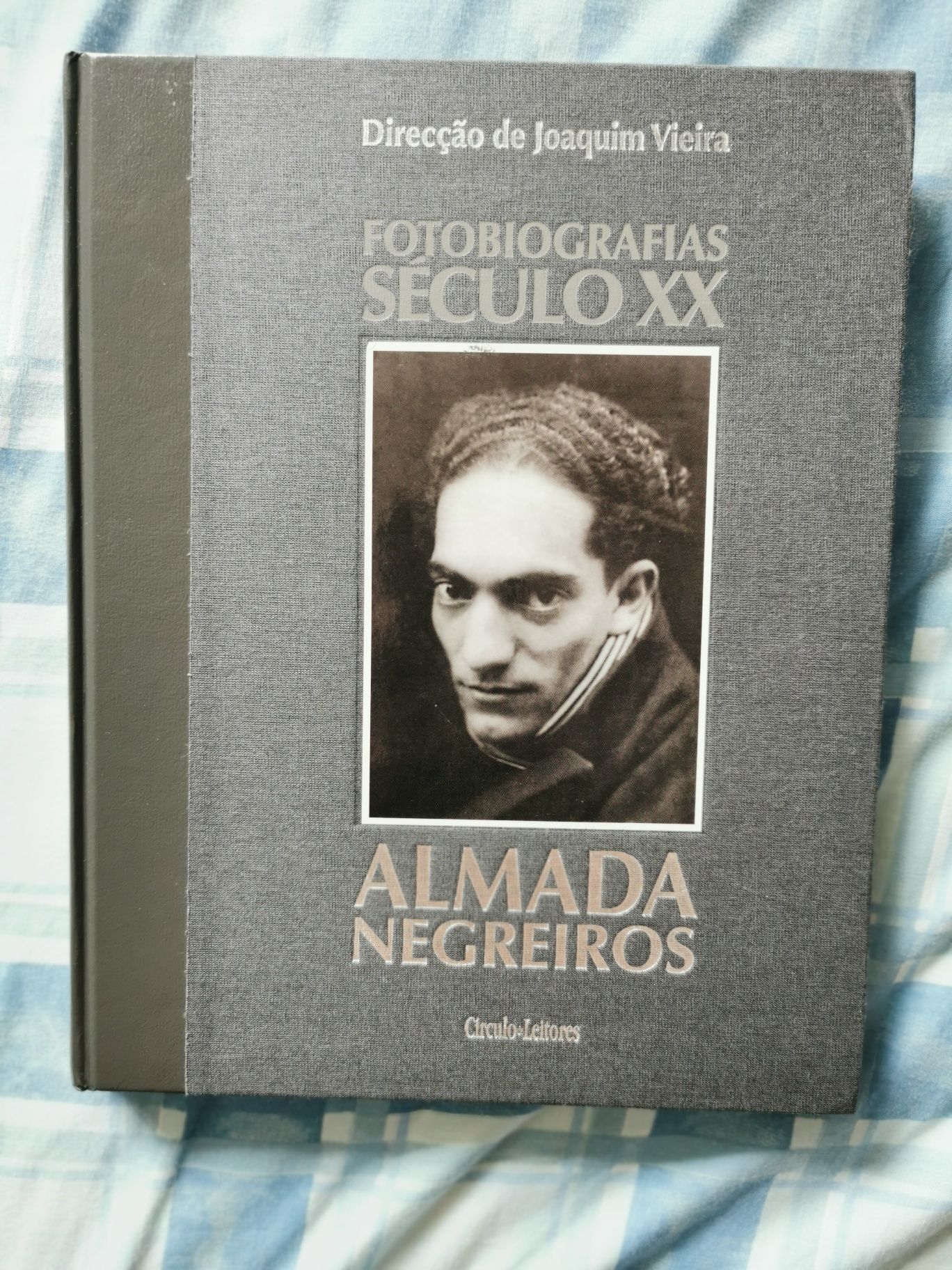 Almada Negreiros - Fotobiografia