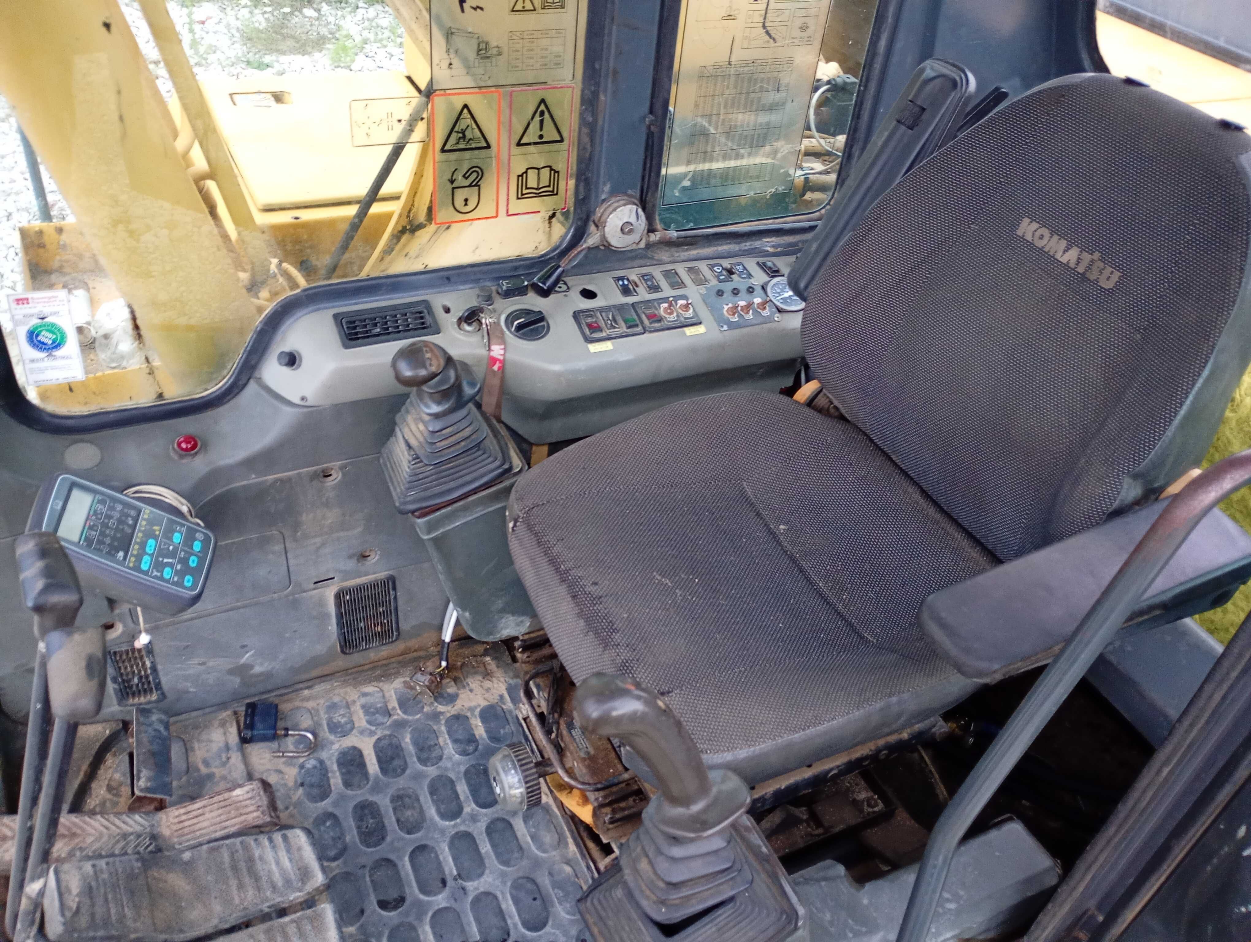 Koparka gąsienicowa Long 16m Komatsu pc 210
