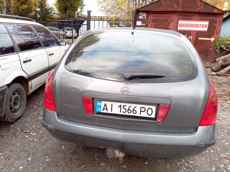 Продам на розбор нисан премьера универсал газ бензын 2 л