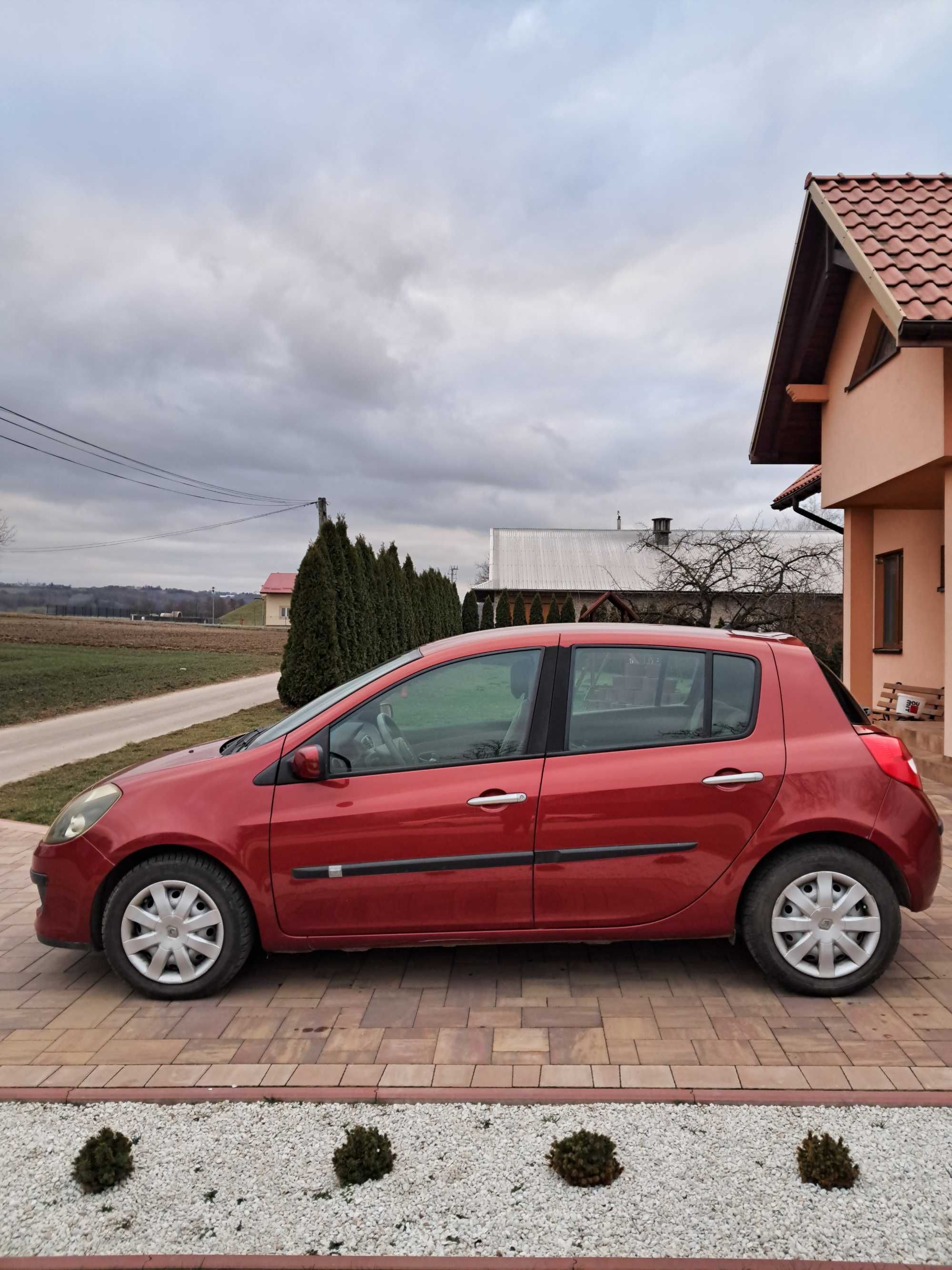 Renault Clio Automat, Benzyna 2005