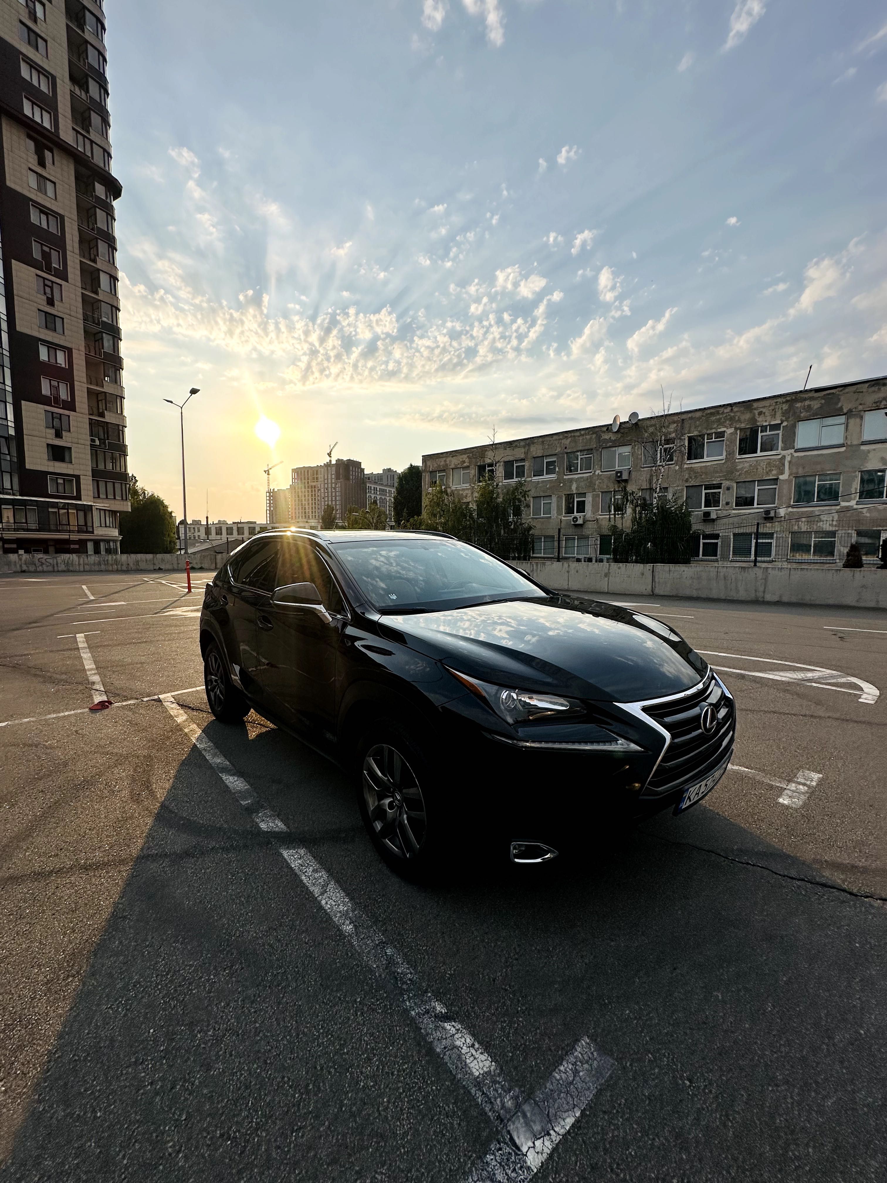 Lexus NX 200t - вiд власника - Iдеал - пробiг 90 тис км
