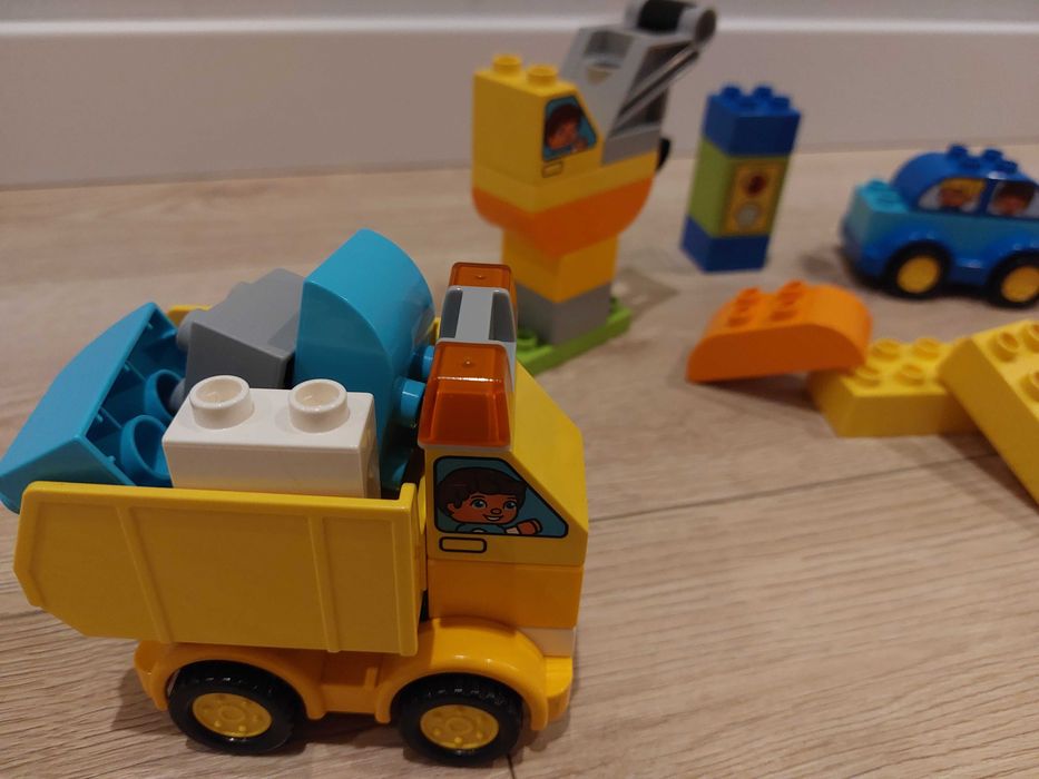 Zestaw LEGO Duplo 10816 Moje pierwsze pojazdy