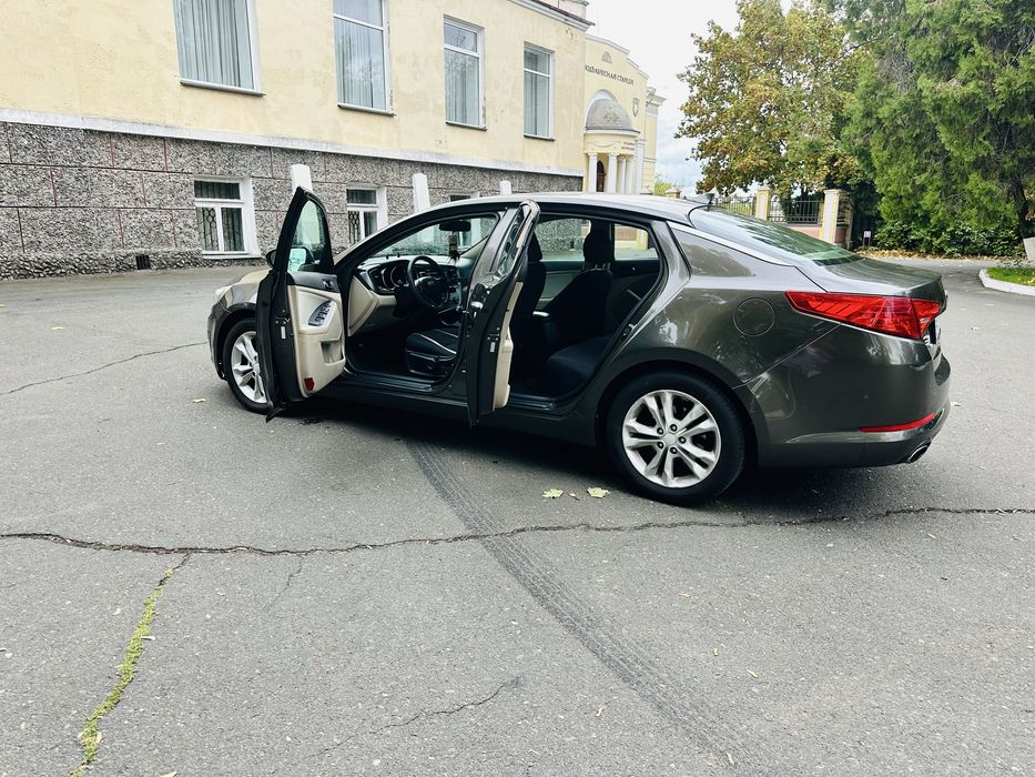 Kia Optima 2.4 2013 року