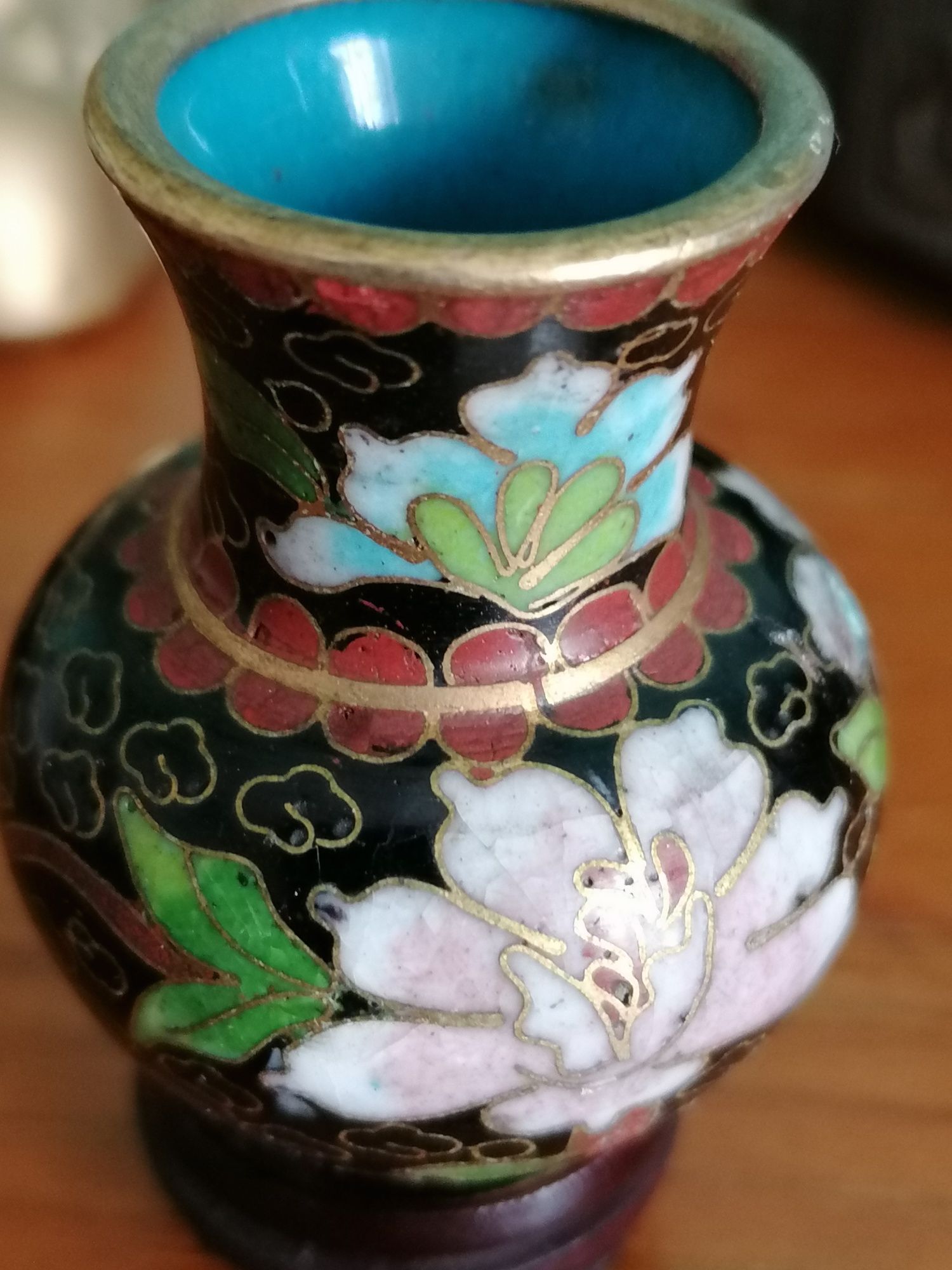Jarrinha Cloisonne com peanha