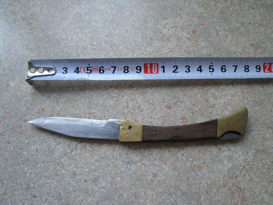 stary scyzoryk z blokadą