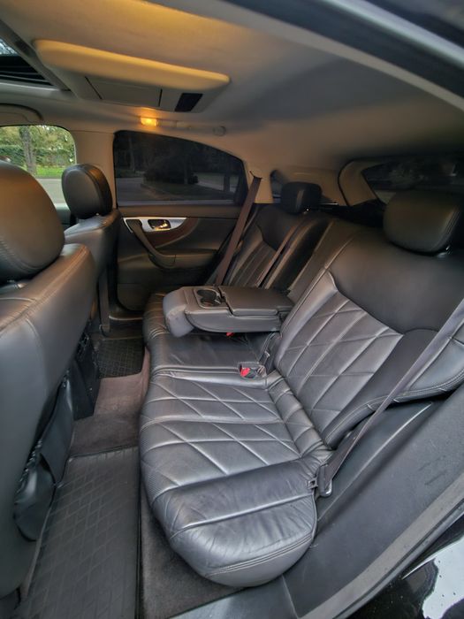 Продам Infiniti FX50 5.0 V8 | AWD | Sport Package |