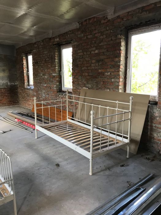 Ліжко металеве 200*90