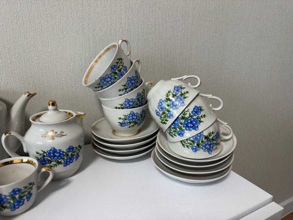 Вінтажний радянський чайний сервіз 32 предмети