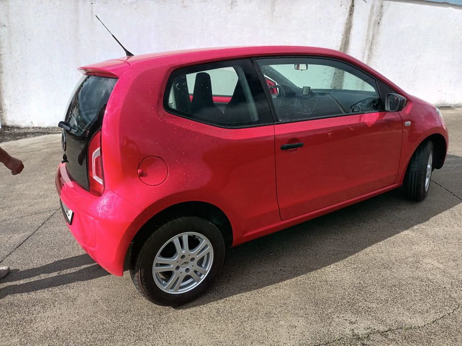 VW UP  1.0 2012  Bom Estado