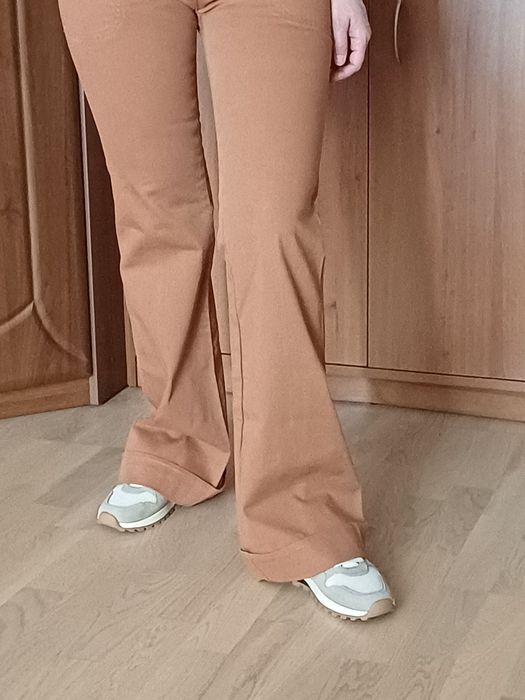 Продаю коричневые джинсы-брюки, 36 евр (44 ukr),  Stradivarius