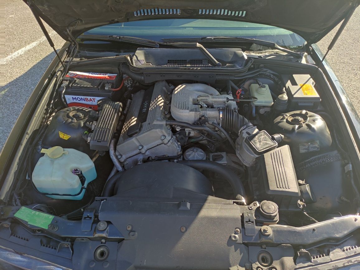 BMW E36 318is Coupe - Motor Impecável, Pronto a Rolar!