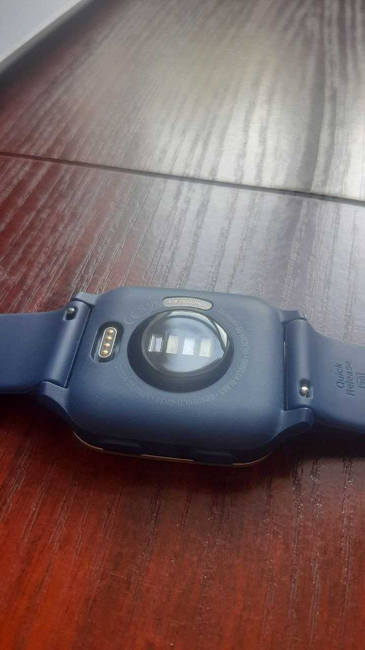 Garmin Venu SQ Music GPS smartwatch (новий, практично невживаний)