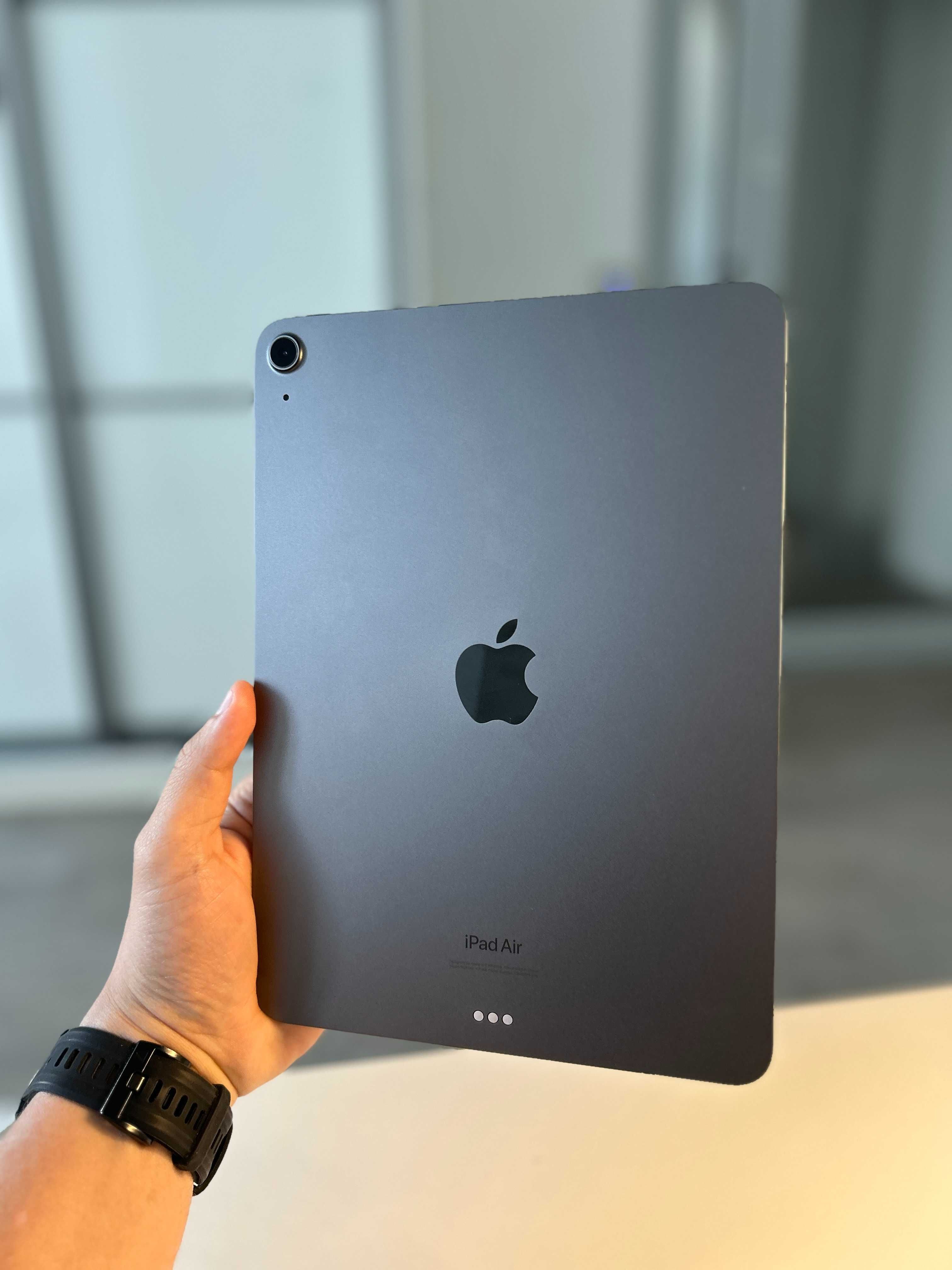 Оплата частинами! Планшет Apple iPad Air 2022 64GB Space Gray (MM9C3)