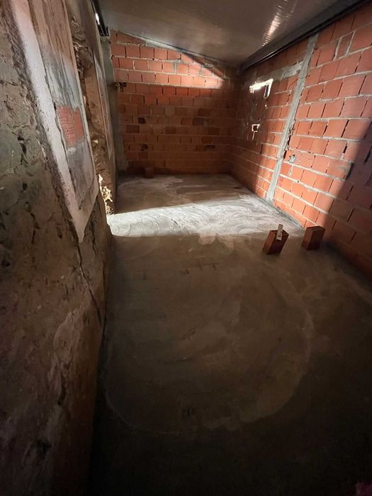 Moradia Independente com terreno no Gaio - Vimeiro Alcobaça