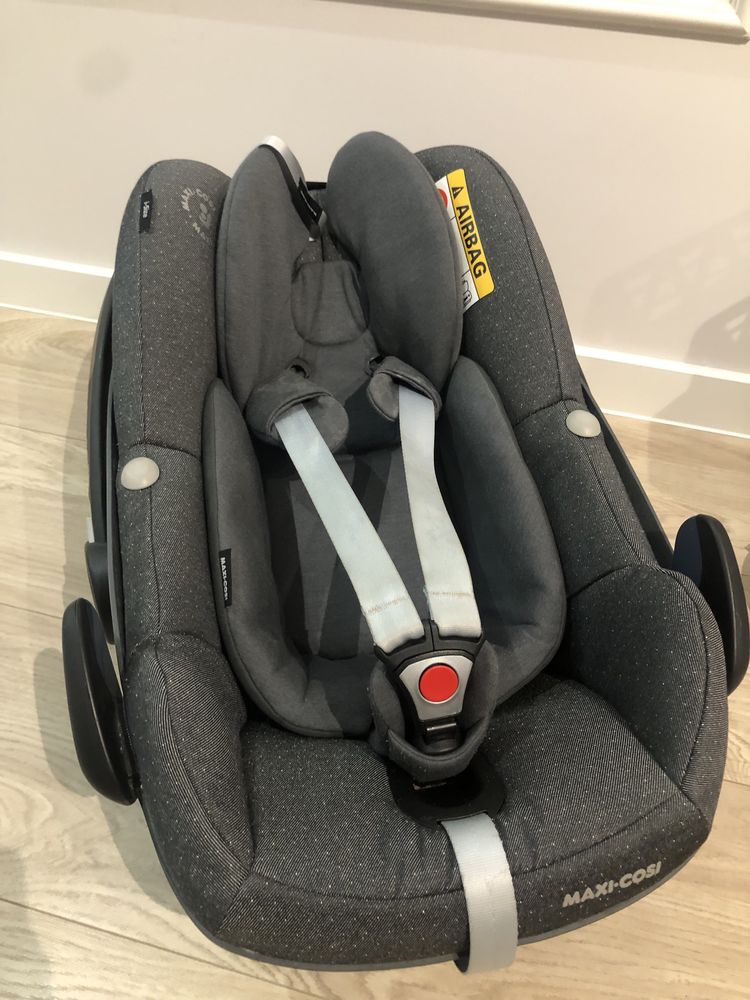 Maxi Cosi Pebble Pro i-Size Sparkling Gray