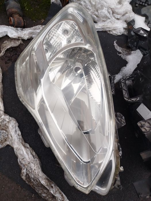 Фара права Citroen Berlingo B9 Сітроен берлінго б9