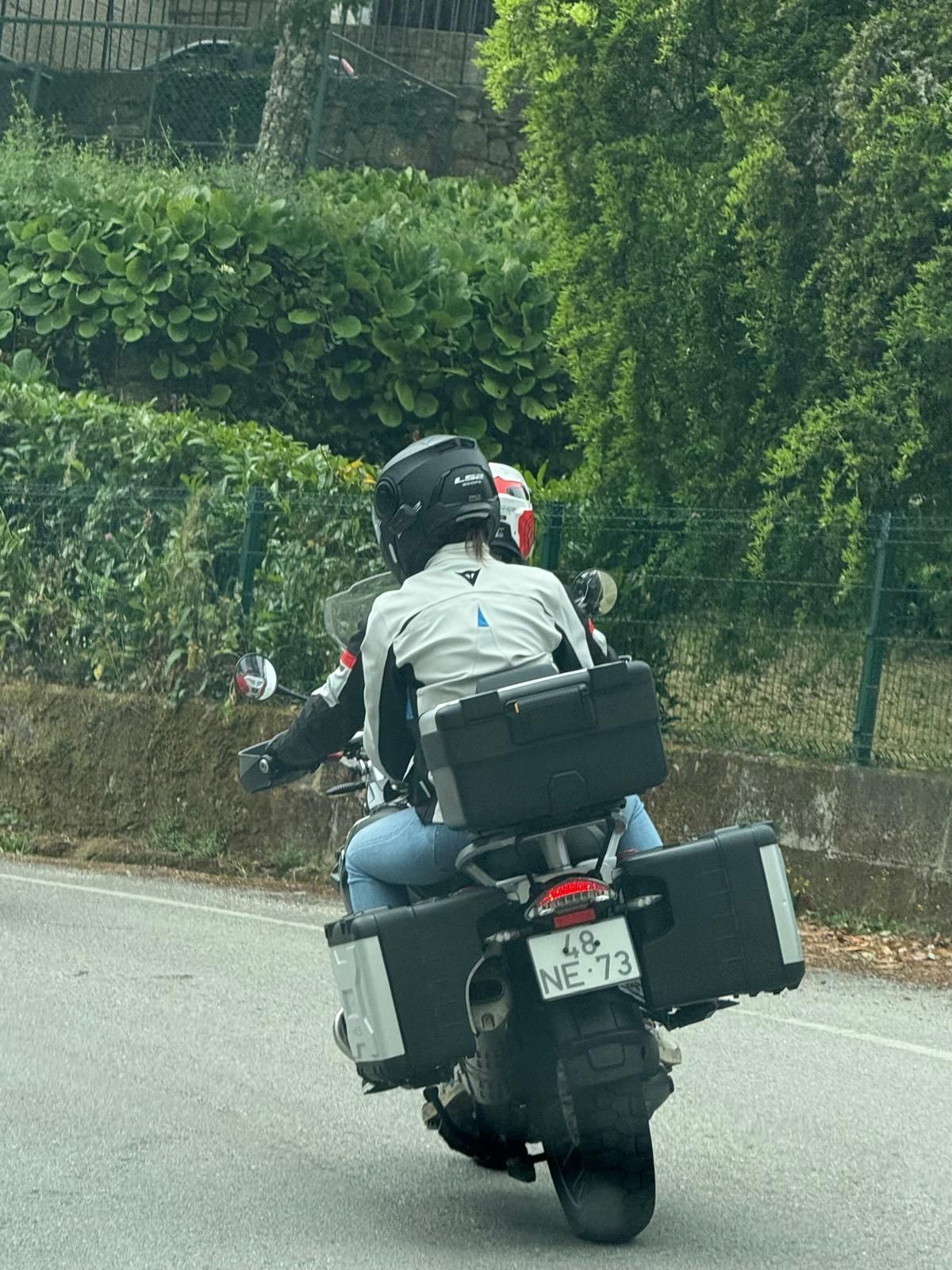 Mota Bmw gs 1200 r triple black  com varios extras