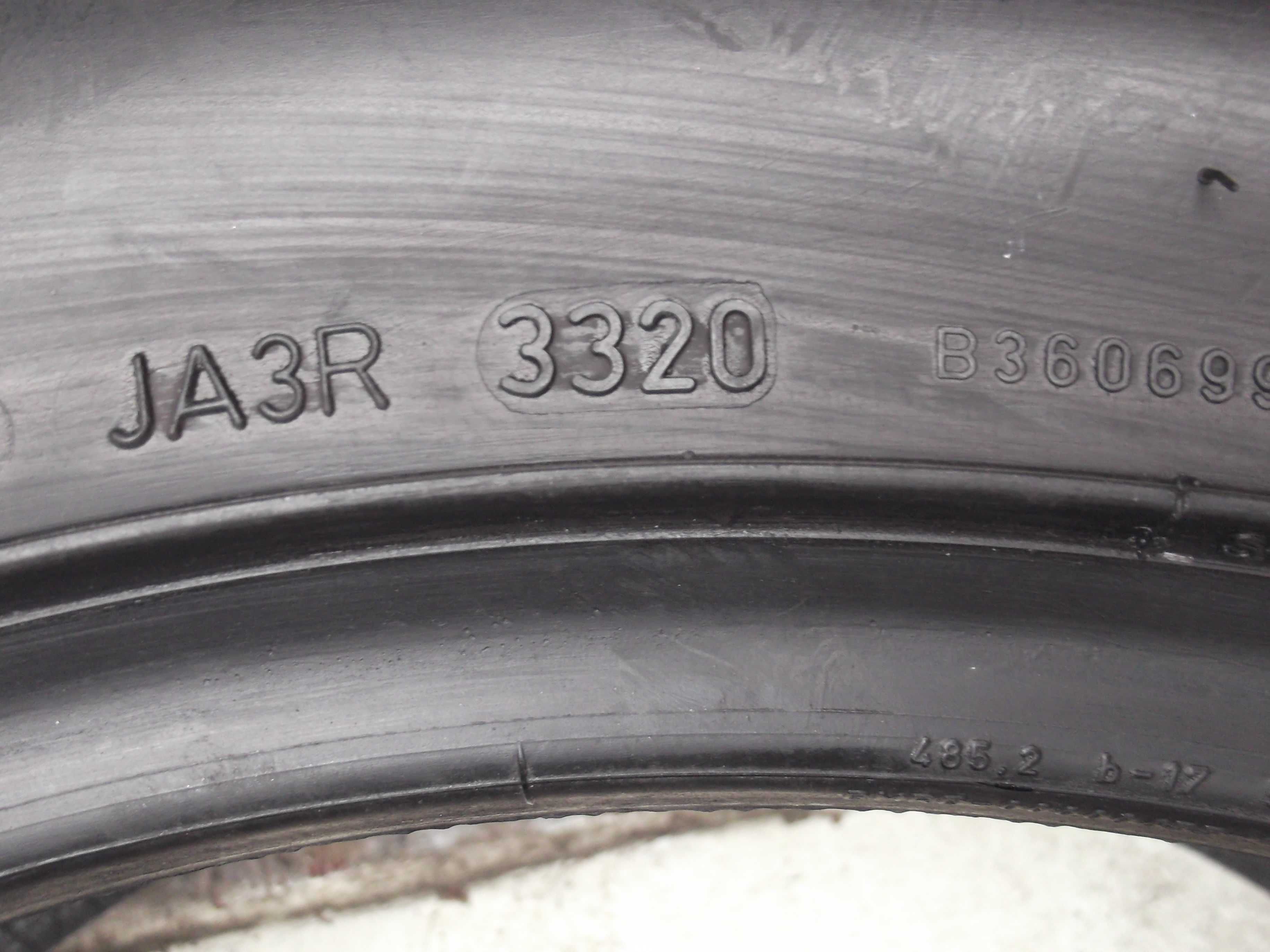 Opony 245/45/19 Dunlop 2szt