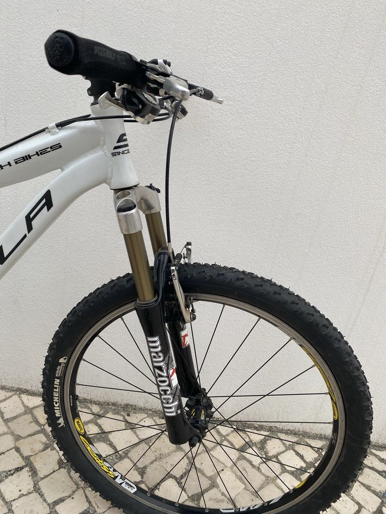 BTT Roda 26” - Sram X0