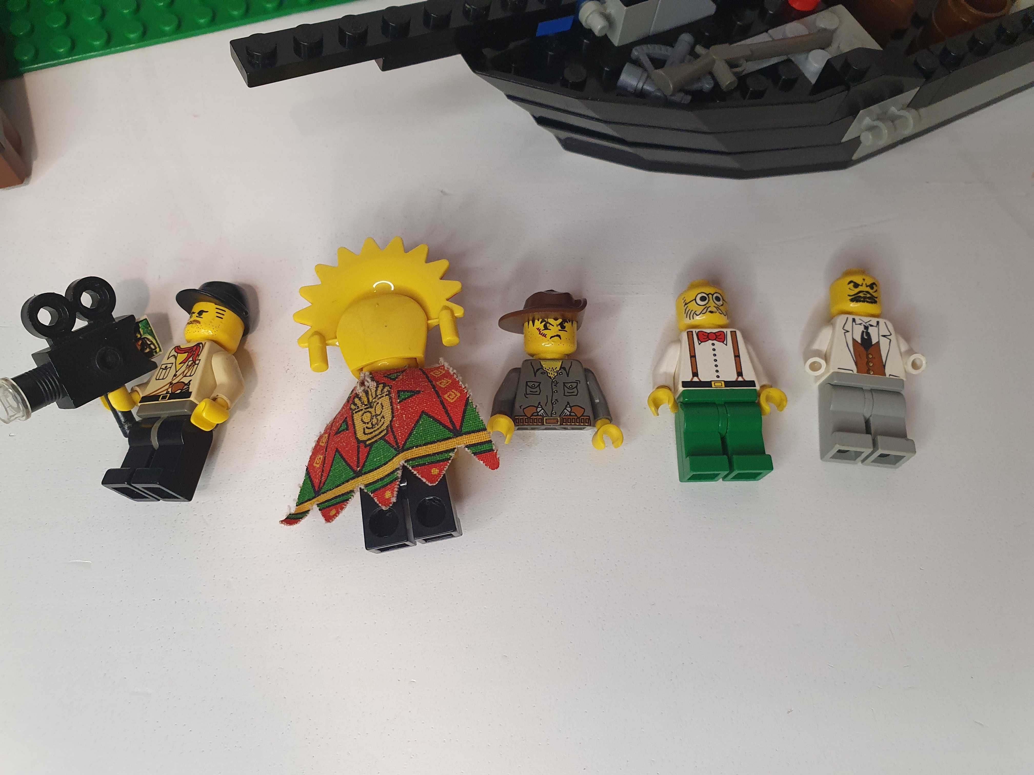 Lego Adventurers 5936 / 5976