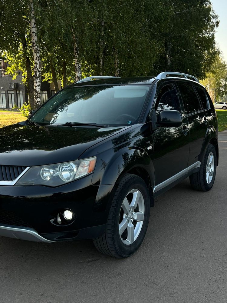 Mitsubishi Outlander XL 3.0 v6
