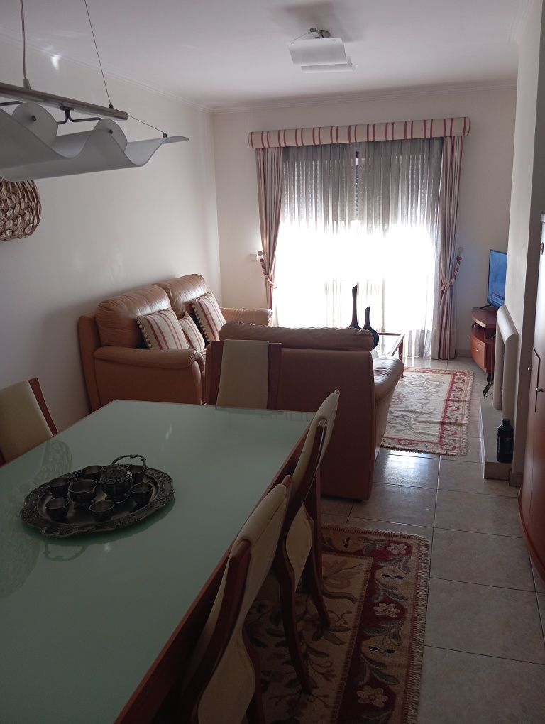 Apartamento T2 como novo